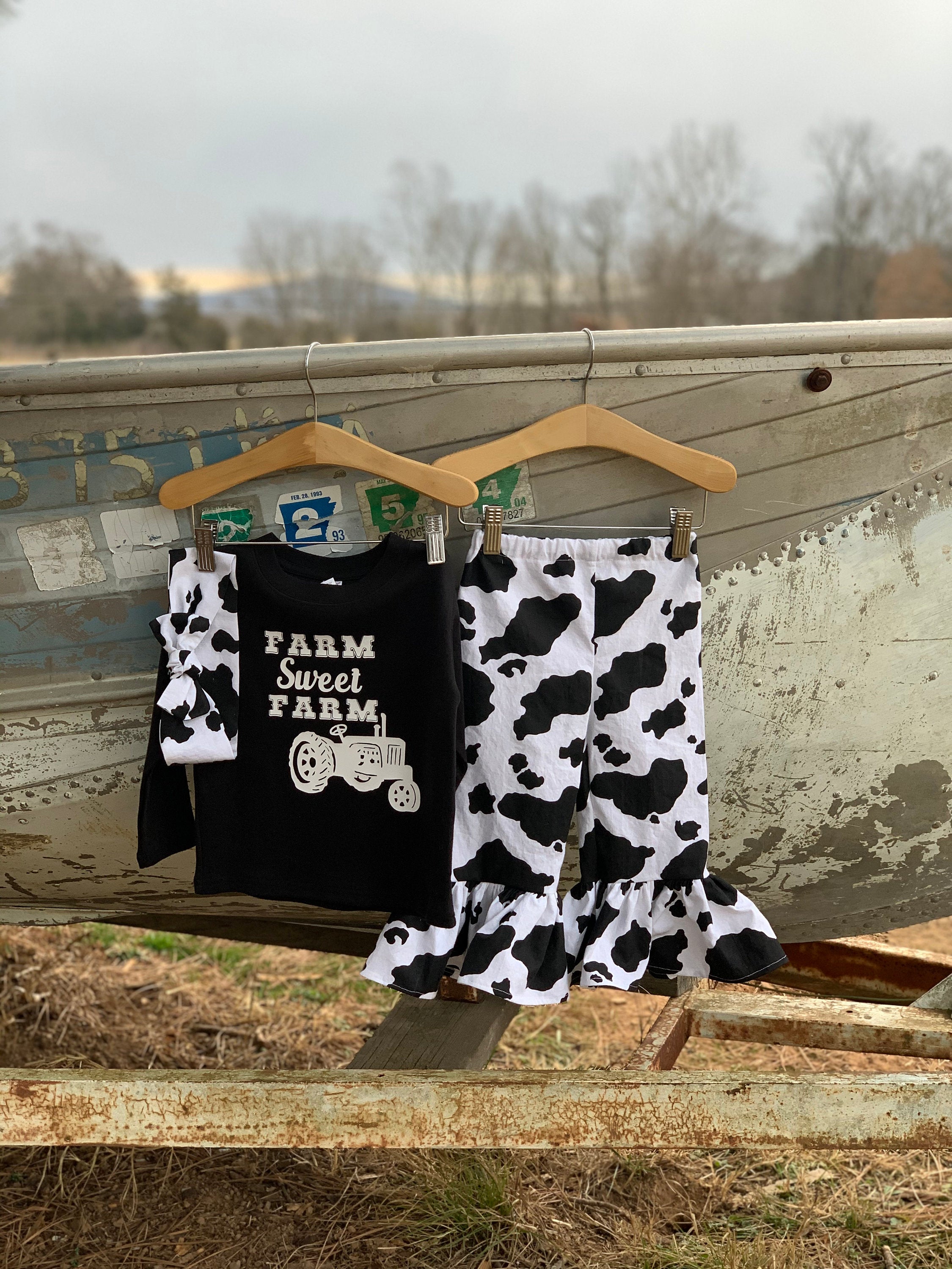 Baby Girl Outfit - Farm Baby Clothes - Country Baby Clothes - Cow Baby Clothes - Cute Baby Clothes - Baby Clothes