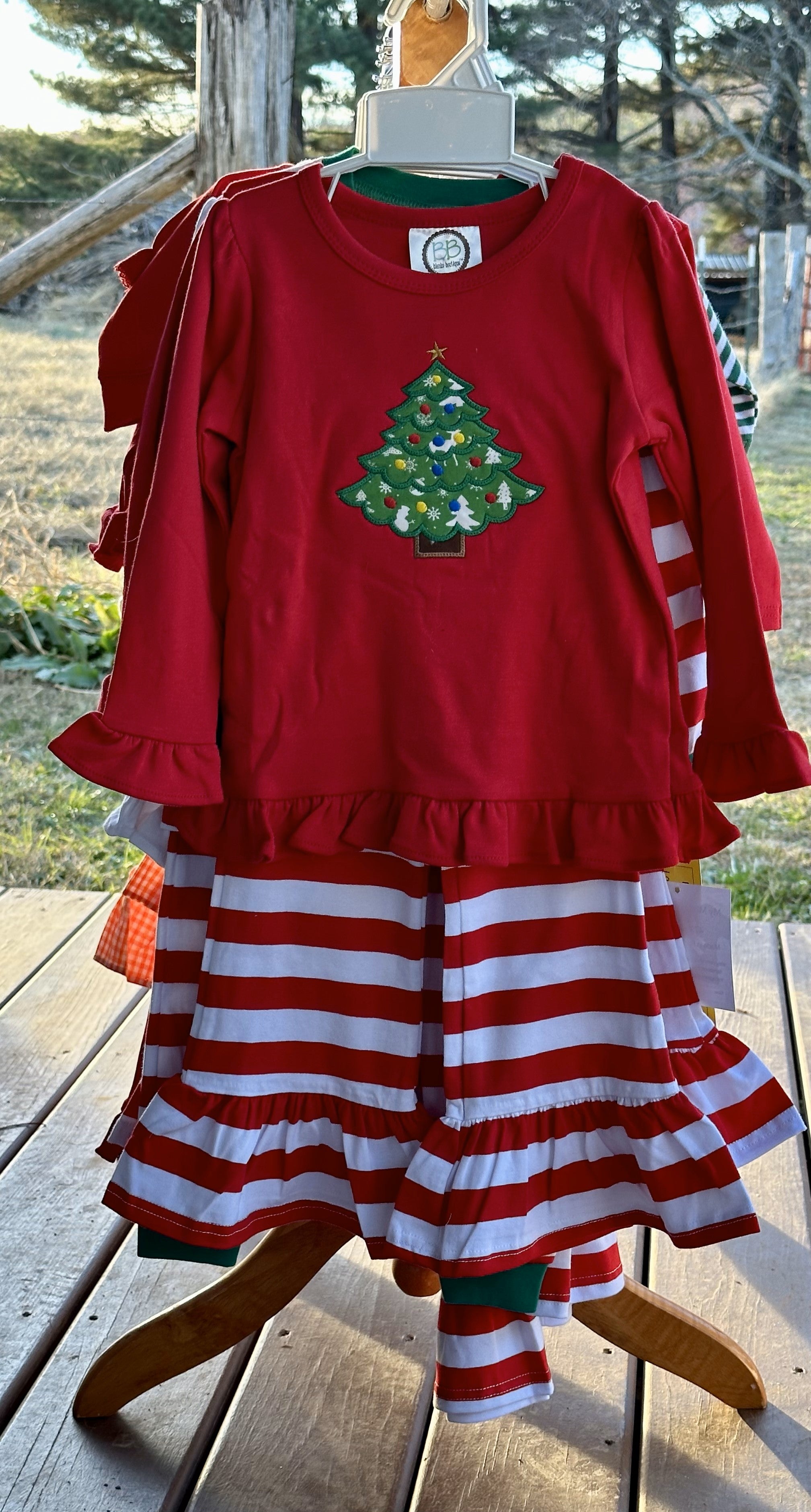 Little Girls Christmas Outfit - My Monograms & More, LLC 